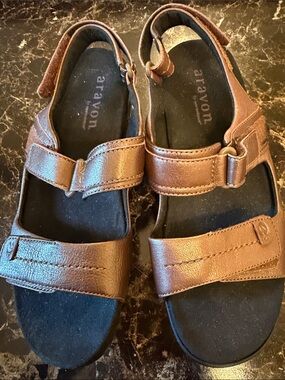 Aravon by New Balance Brown Leather Comfort Sandals Women’s 9D Wide WSK03BRZ